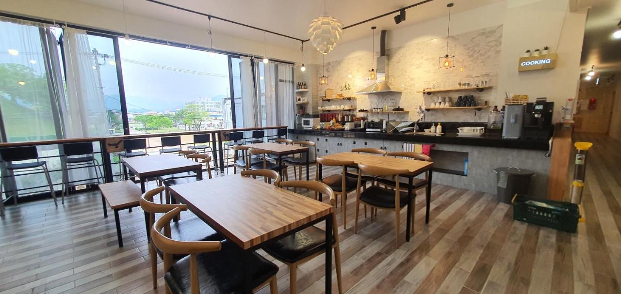Hostel Gyeongju Bonghwangmansion Zewnętrze zdjęcie